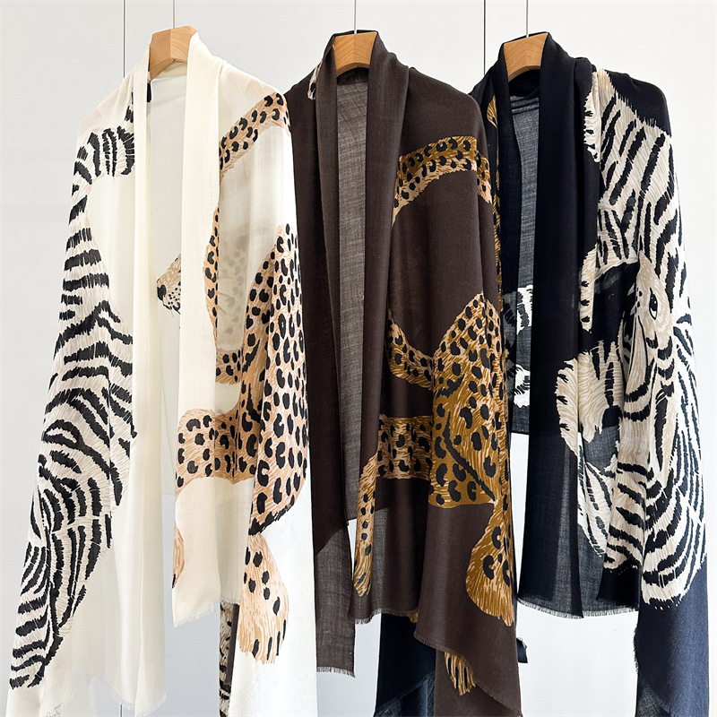 Winter Clothing Hong Kong - Syal Desainer Mewah Bahan Kasmir dengan